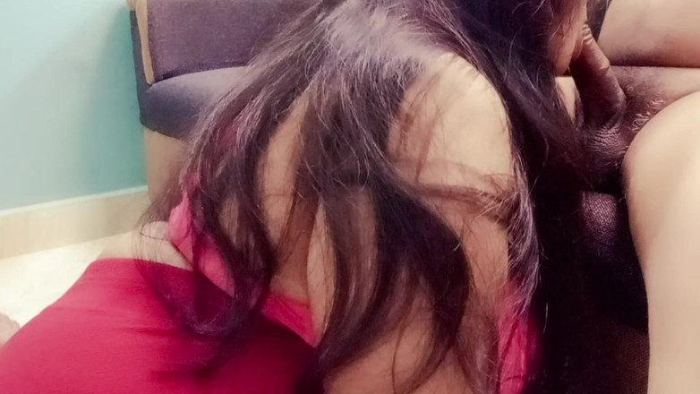 Your Arya: 我把衣服送给我邻居的老婆并狠狠地操了她