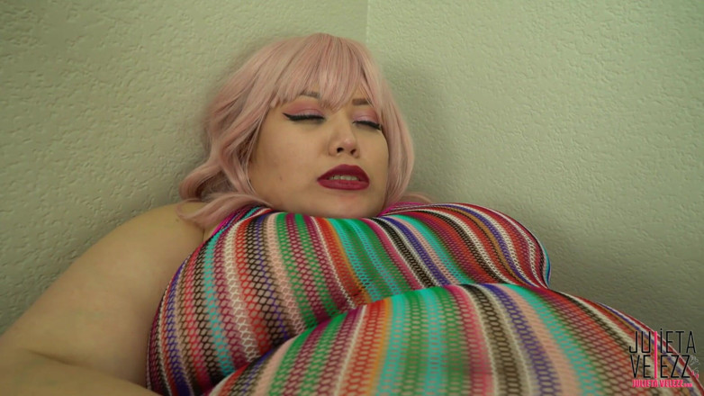 BodaciousX: A fat Latina barbie gets fucked