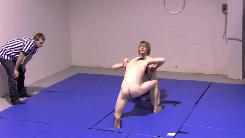 Dream Boy Bondage: Gulat striptis - bab 10