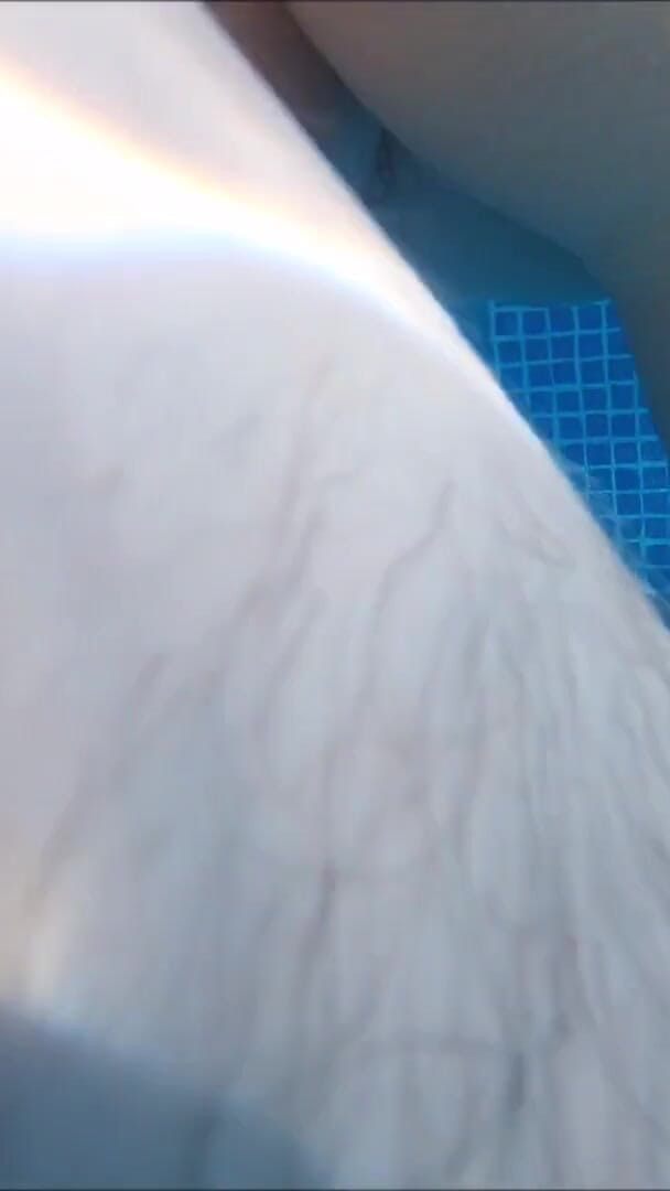 Camilla Creampie: Fodendo na piscina. Vista subaquática