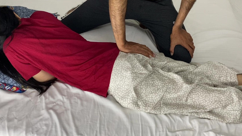 Desifilmy45: 旁遮普语sotelima在我面前裸露她的大屁股，说，狠狠地操我饥渴的屁股。