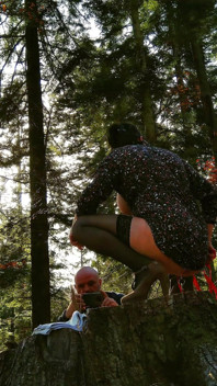 My Stepmom in the Middle of the Woods