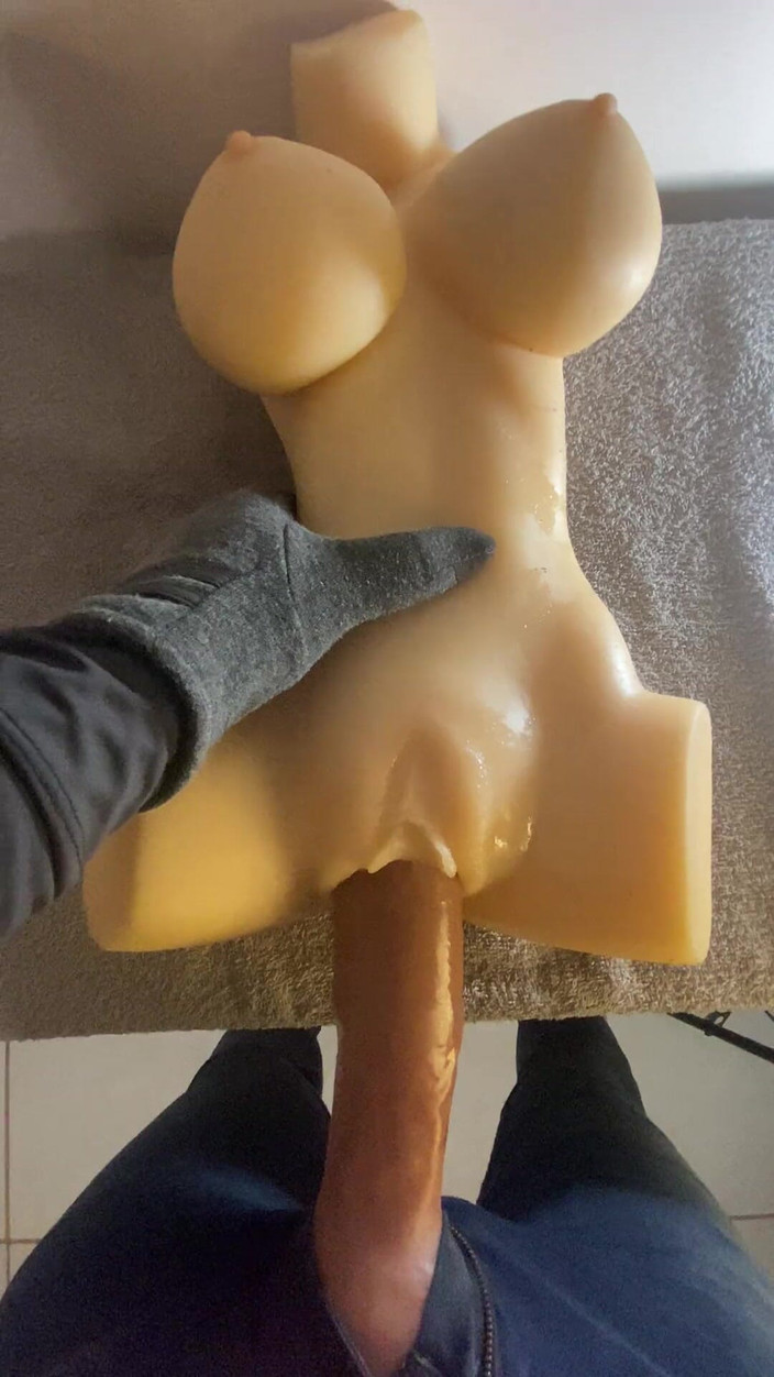 Greedy truck: Le ha incendiato la figa - carne teenager