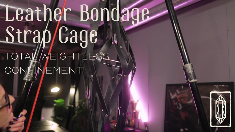 Countess diamond: Ammanettata e lottando per scappare