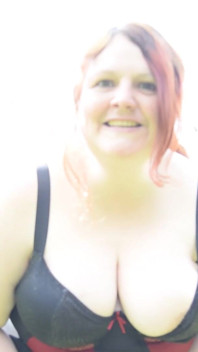 Pissing Outdoor