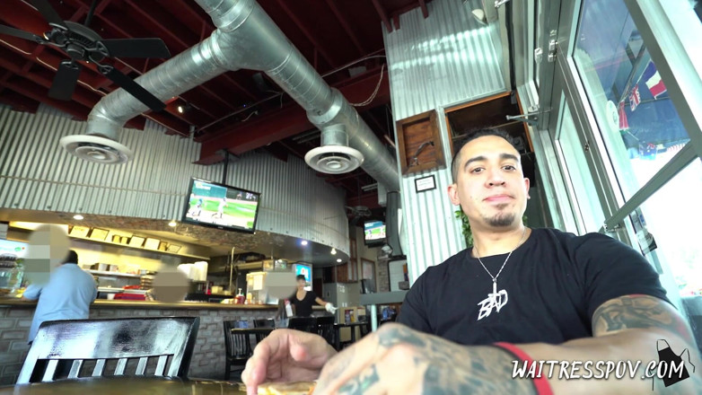 Waitress POV: Waitress POV - Vina Sky