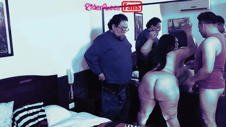 Riderqueen: Theesome - vidéo pour fans club