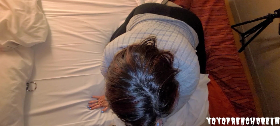 YoyoFrenchDreamPOV: Mi offre di fare la mia giornata di telelavoro nella...