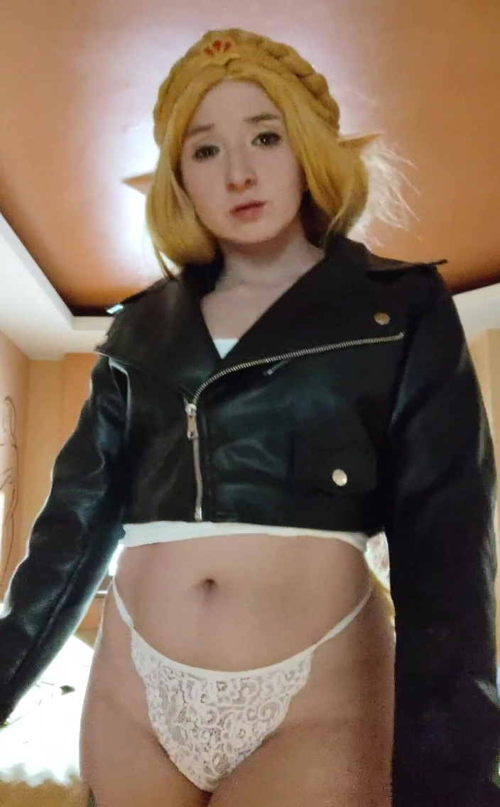 Candy Camille: Liebe diese neue Jacke, nicht wahr?