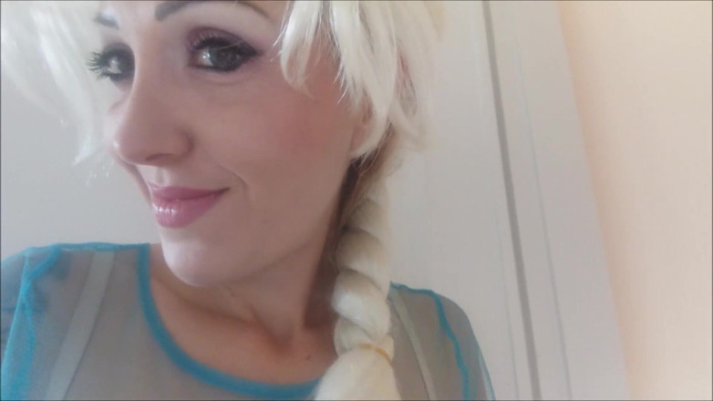 savannahamatoriale: Elsa Will Eat You!