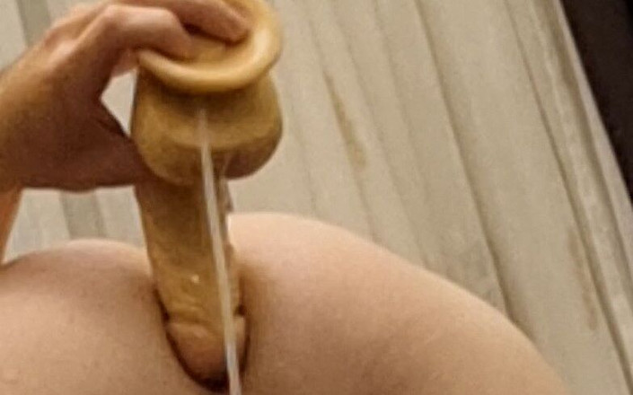 Number F 19: Dildoing trochę się