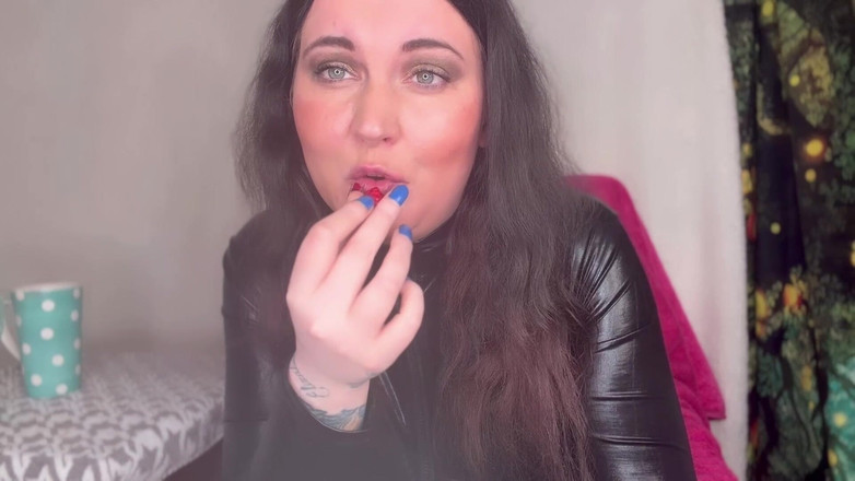 MissFFW: ミス・FFW ASMRがラズベリーを食べる