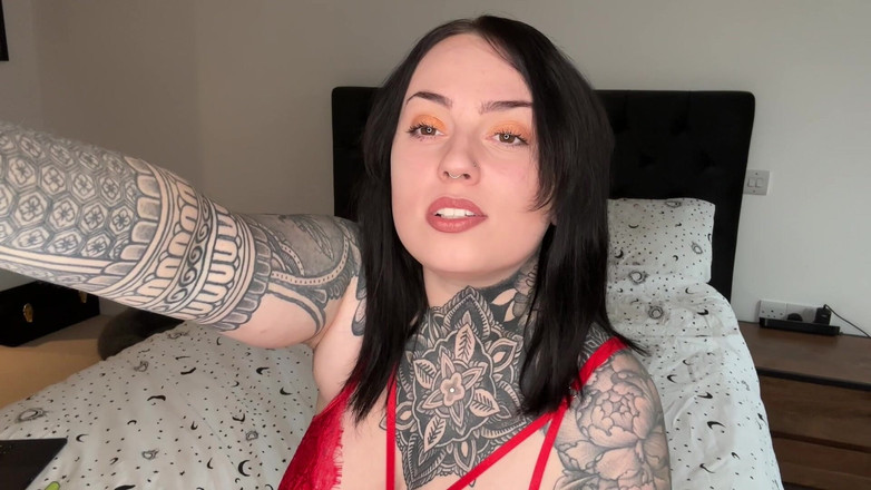 Miss Valentina: Ich säubere deinen dreckigen mund