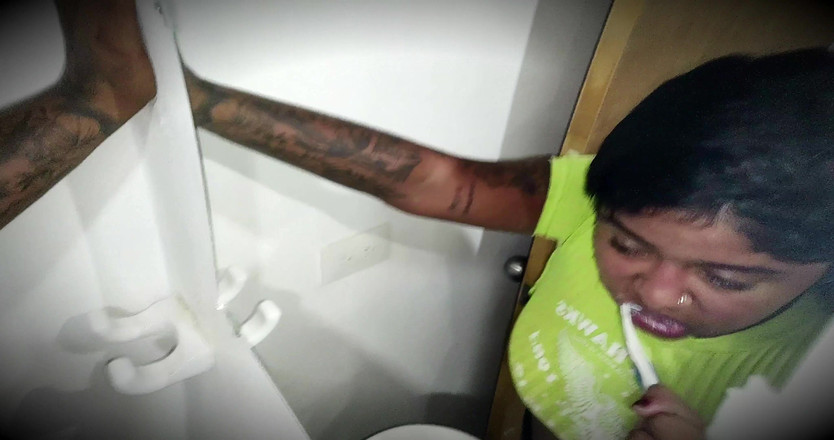 PABLO N3GROBAR: 시즌 3 - Asrm 칫솔