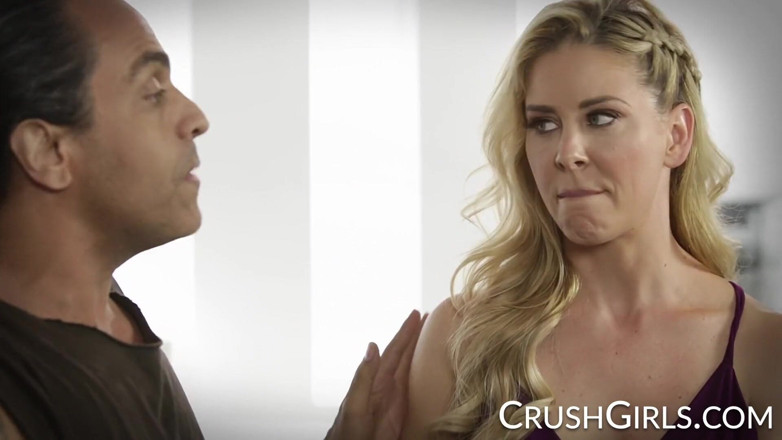 Crush Girls: Cherie Deville and her stepdaughter Honey Gold get naughty