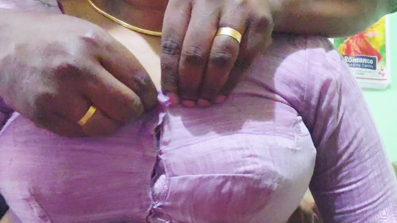 Desi Mohini: My Big Bhabhi Was Angry,we Shared Single Bedroom