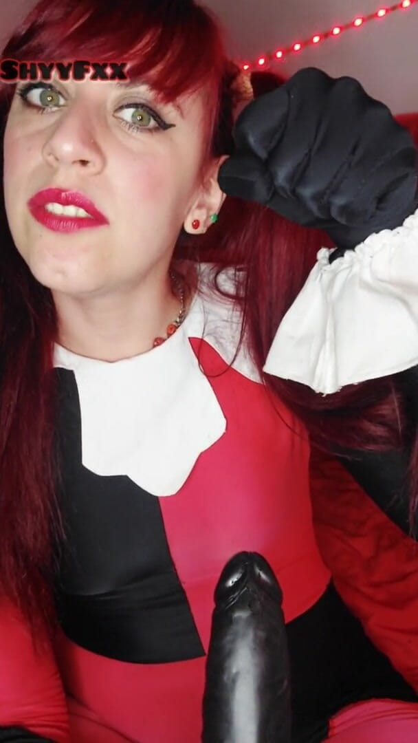 Tu Gauchita Argentina: Shyyfxx Harley Quinn Celebrates Her Birthday and Asks for Milk...