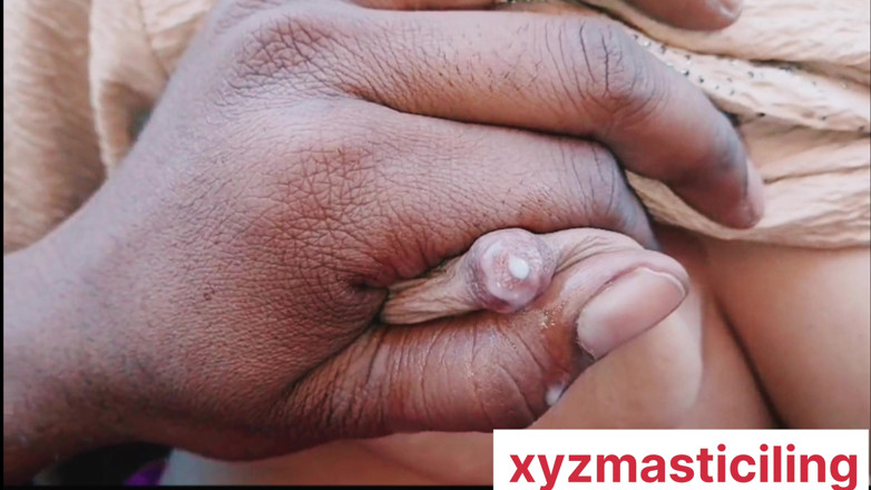 Xyzmastilcing: Desi Bhabhi Ne Pura Mal Boca Succionando