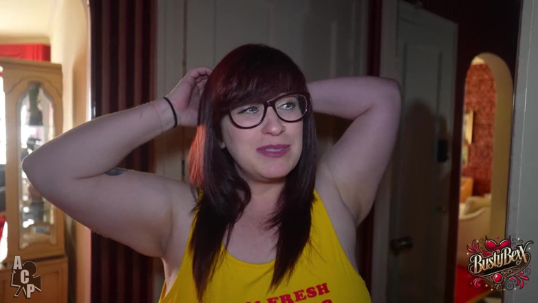 Busty Bexx: Chicago Gangster with Gibby the Clown