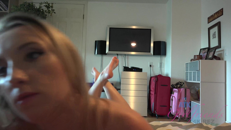 ATK Fans (Girlfriends): Virtual perfect handjob,footjob,blowjob with Harley Jade