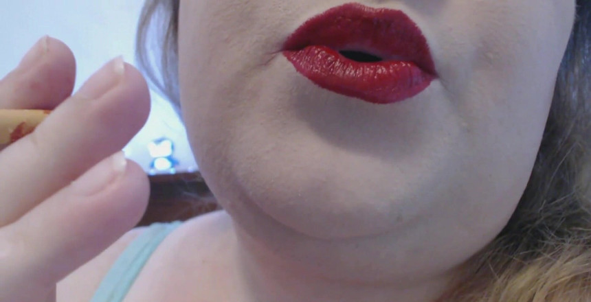 LaLaDelilah: Maukah kau merokok denganku?