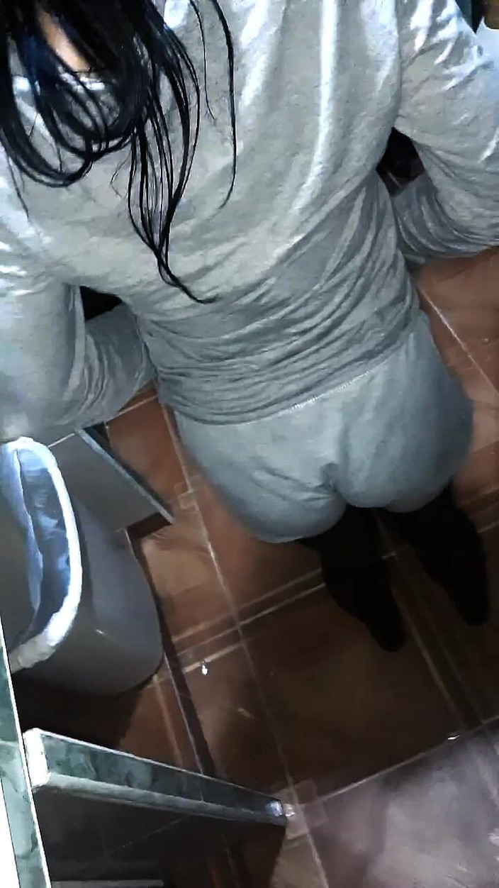 Crisanto999: Po oslavě ke mně přišla velmi vzrušující