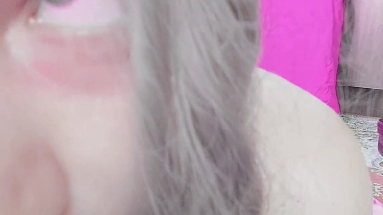 Kitty_Cross: I baci di yuppy mi arrendo il cuore