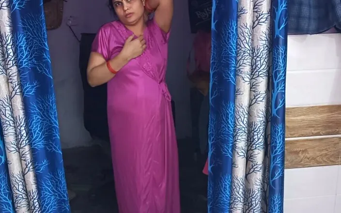 Pyaripooja22: Cute Indian Couple Secretly Having Sex in Red Nightie