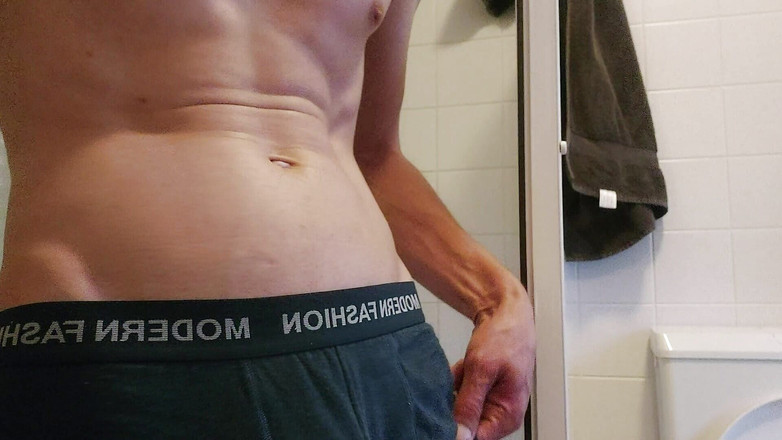 SteveSmokeHolland: Cewek hot ini lagi asik mandi sabun mandi #2