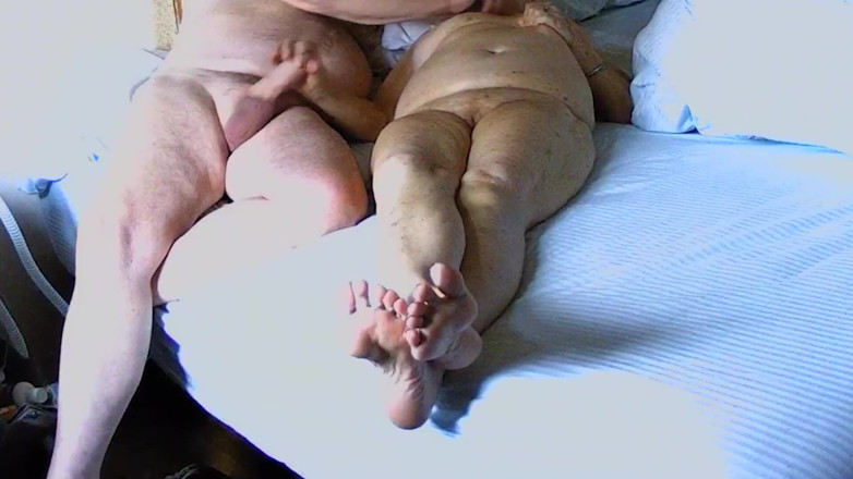 Aunt Ann: Homemade Mature Stepaunt Hand Job Gets Cum on Legs &amp; Feet...
