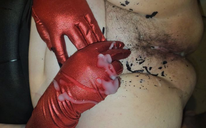 Twittiy: Big Ass Submissive Slut Covered in Cum in Wax Play...