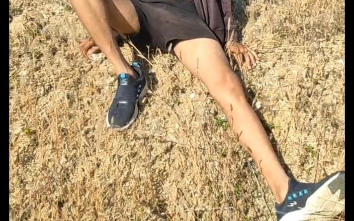 Tani: Il ragazzo del college scopa nel villaggio