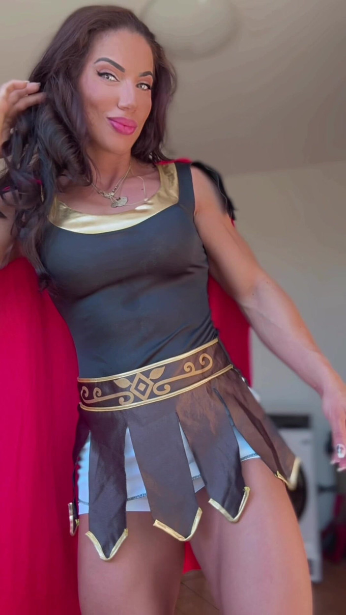 Alesyamuscledoll: 斯巴达