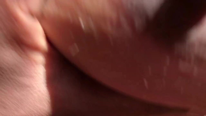 Slwalkella: Srílanská děvka jezdí jako děvka