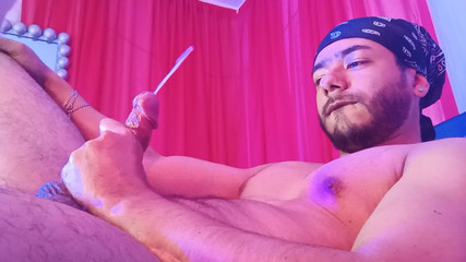 Tommhot: 一人で楽しい時間を楽しむ