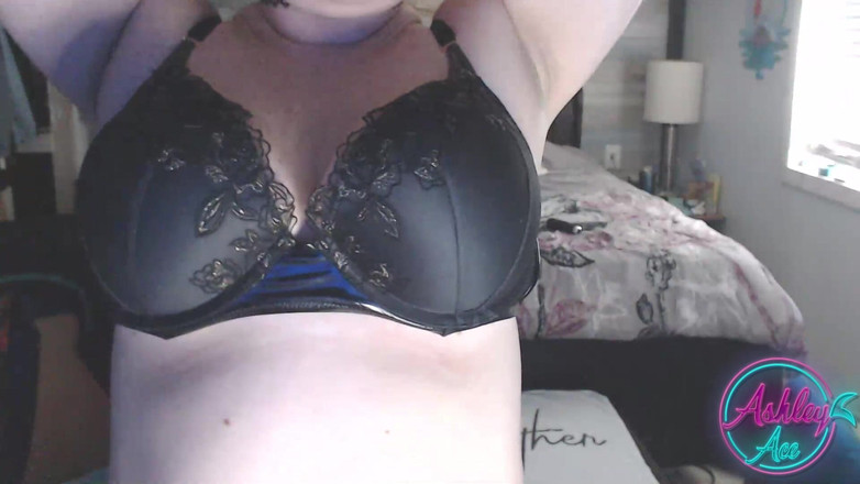 AshleyAce69: Titty Tuesday Cam Show Compilation