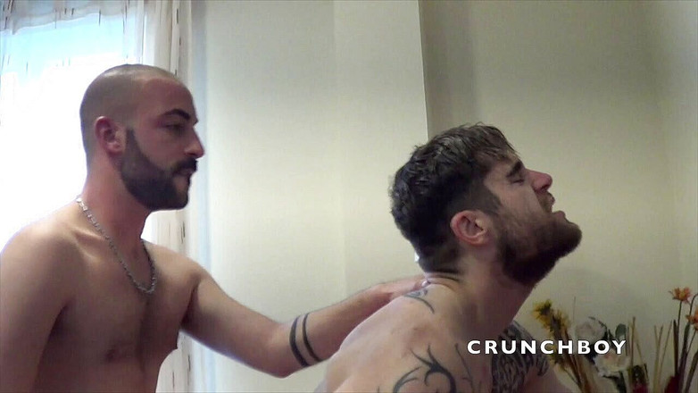 Crunch Boy: Issac usata da Dani Bash