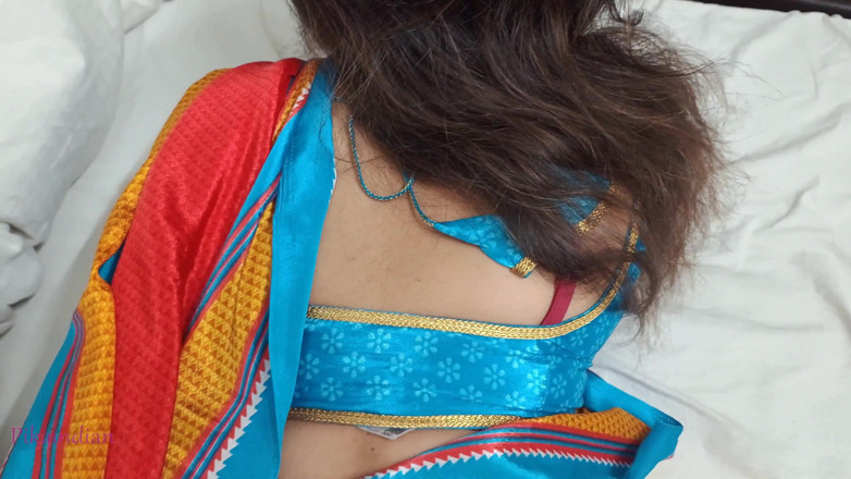 Pikaindian: Hot Desi Indian Sexy Housewife Romance Love Sex