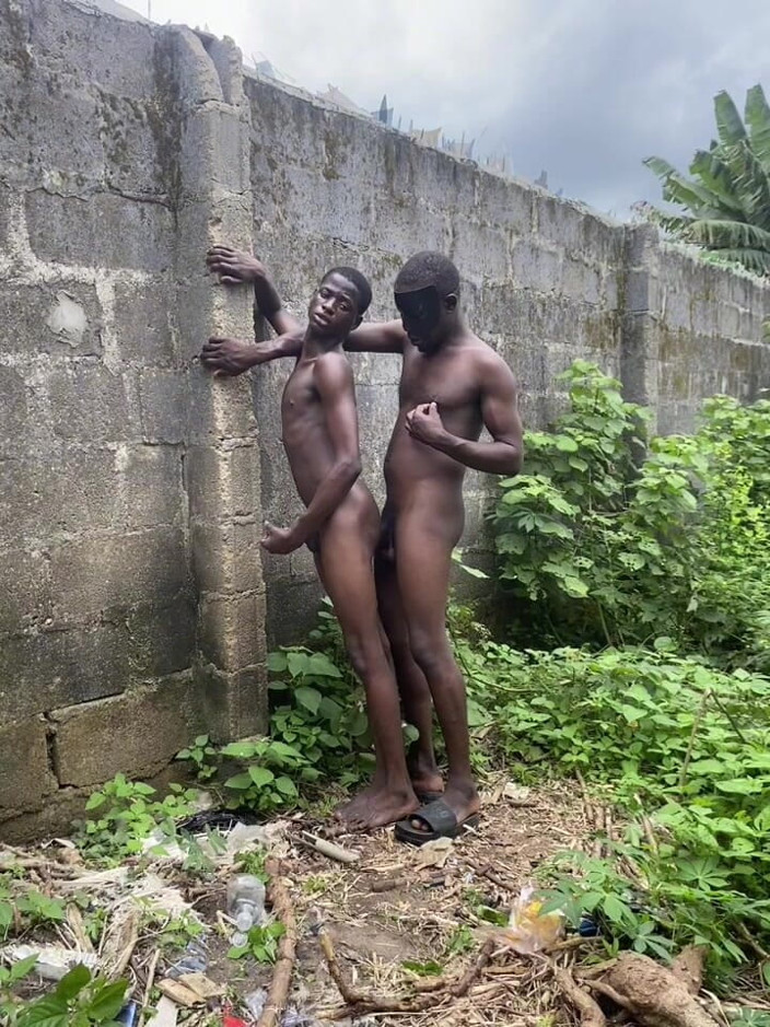 Thelittle_brown: Bush Fucking Section