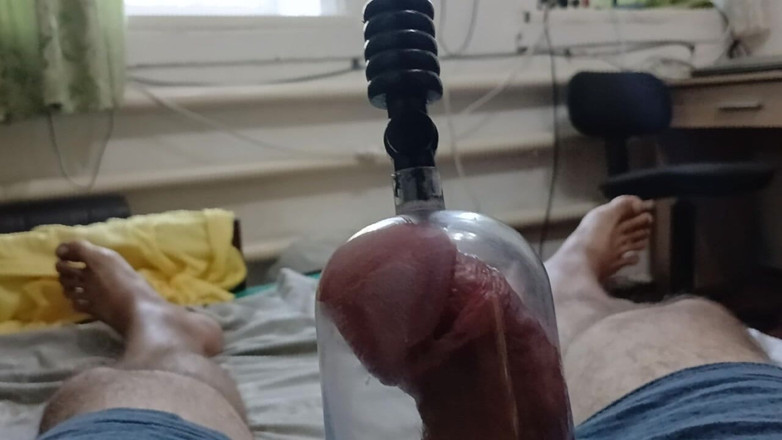 AlexCat: My Cock Wants to Play with a Penis Pump