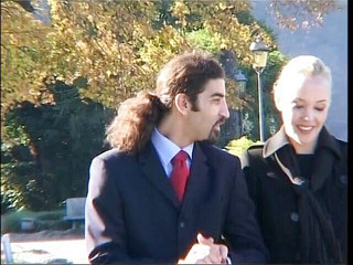 Shemale World: Azgın transeksüel ile çok ateşli grup seks partisi sakso çekiyor ve götten...