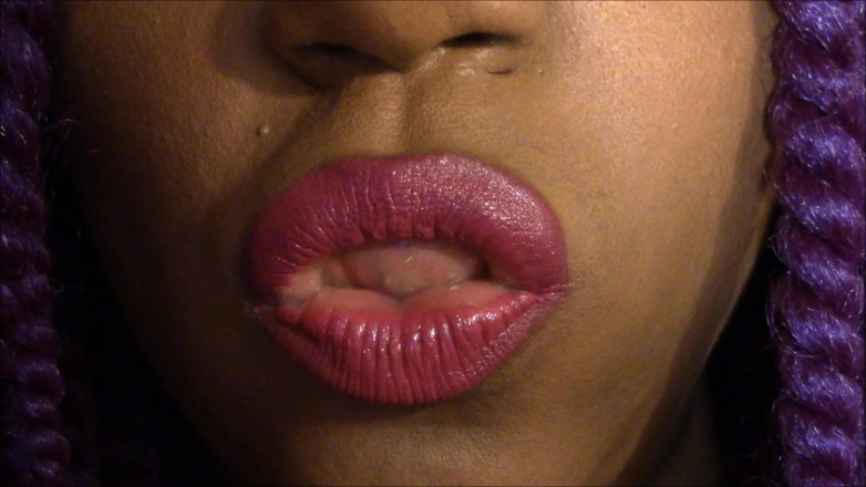 Josie4yourpleasure: Lollipop &amp; Bauhaus Lips