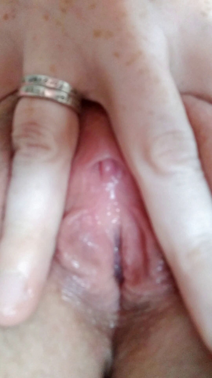 Lady_the_Tramp: 特写流着白浆的凯格尔收缩