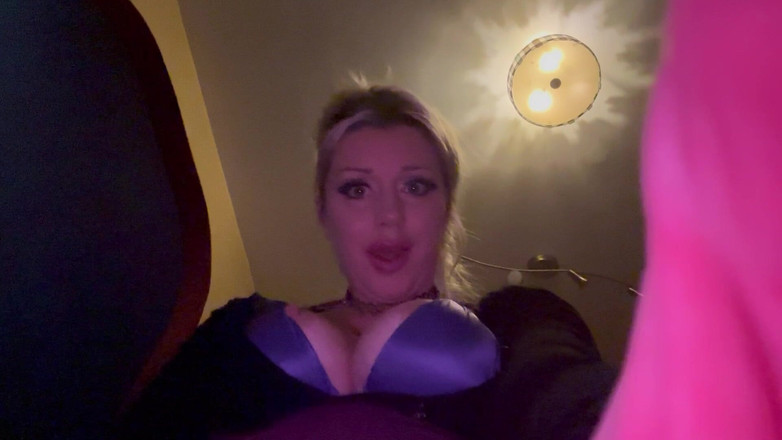 Sultry Silvea: Sinnlicher silvea hinterhältlicher küchenfick