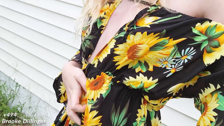 Brooke Dillinger: Outdoor pissing In a sundress