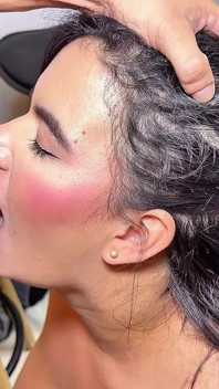 Šprtský chlap přesvědčí svou krásnou spolužáku, aby měla sex - Savannah Watson