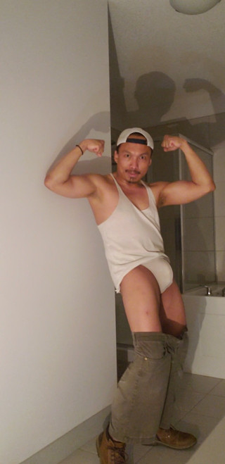 Bastian Kross: Ikuti pertunjukan mandiku!