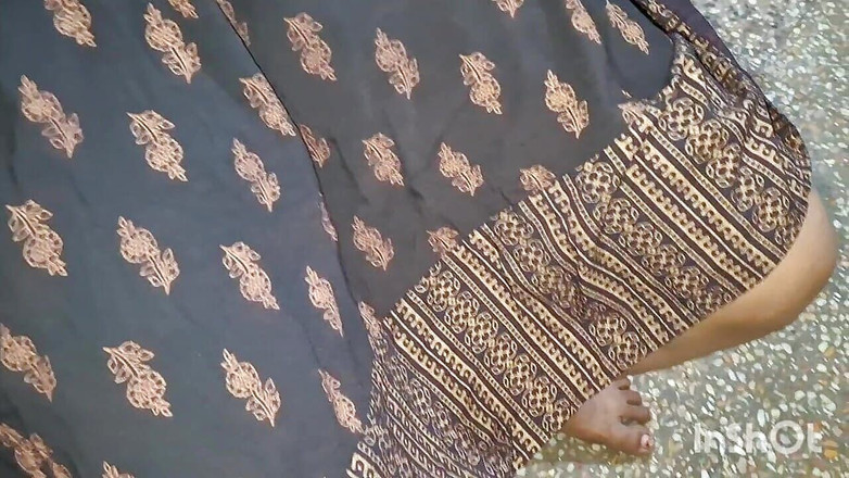 Mirchi jodies: Služebník lízání kundičky manželky majitele