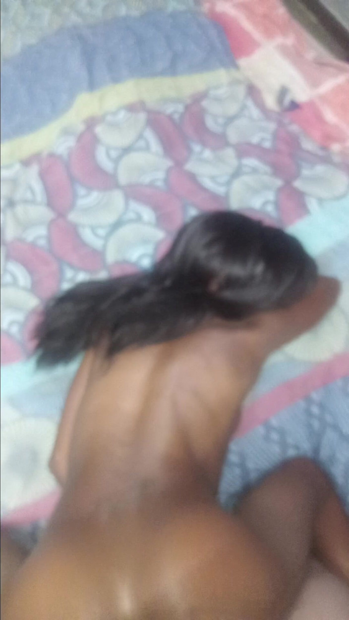 hothouse18xxx: Jhonny Est Pro En Baise En Levrette, Chatte Noire Trempée