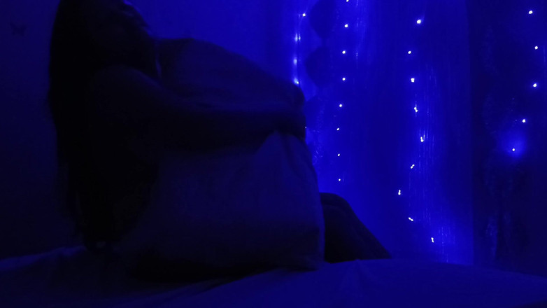 Ray Rayyy: 私は今とてもムラムラしています